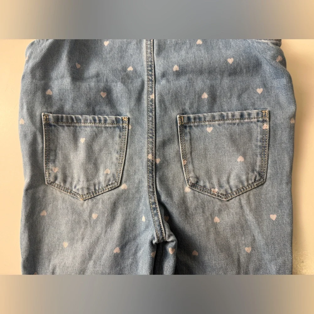 OshKosh‎ B'gosh Denim Overalls Size 3T Heart Print  EUC